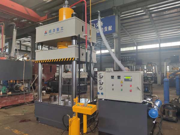 315噸液壓機(jī)液壓泵